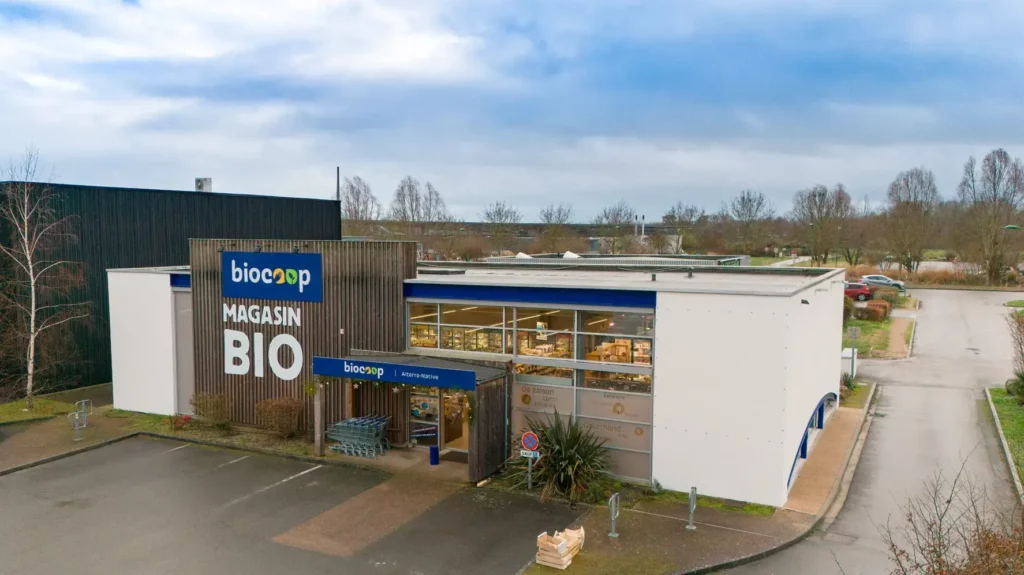 Sandrine Loyer naturopathe à la biocoop de La flèche (72)